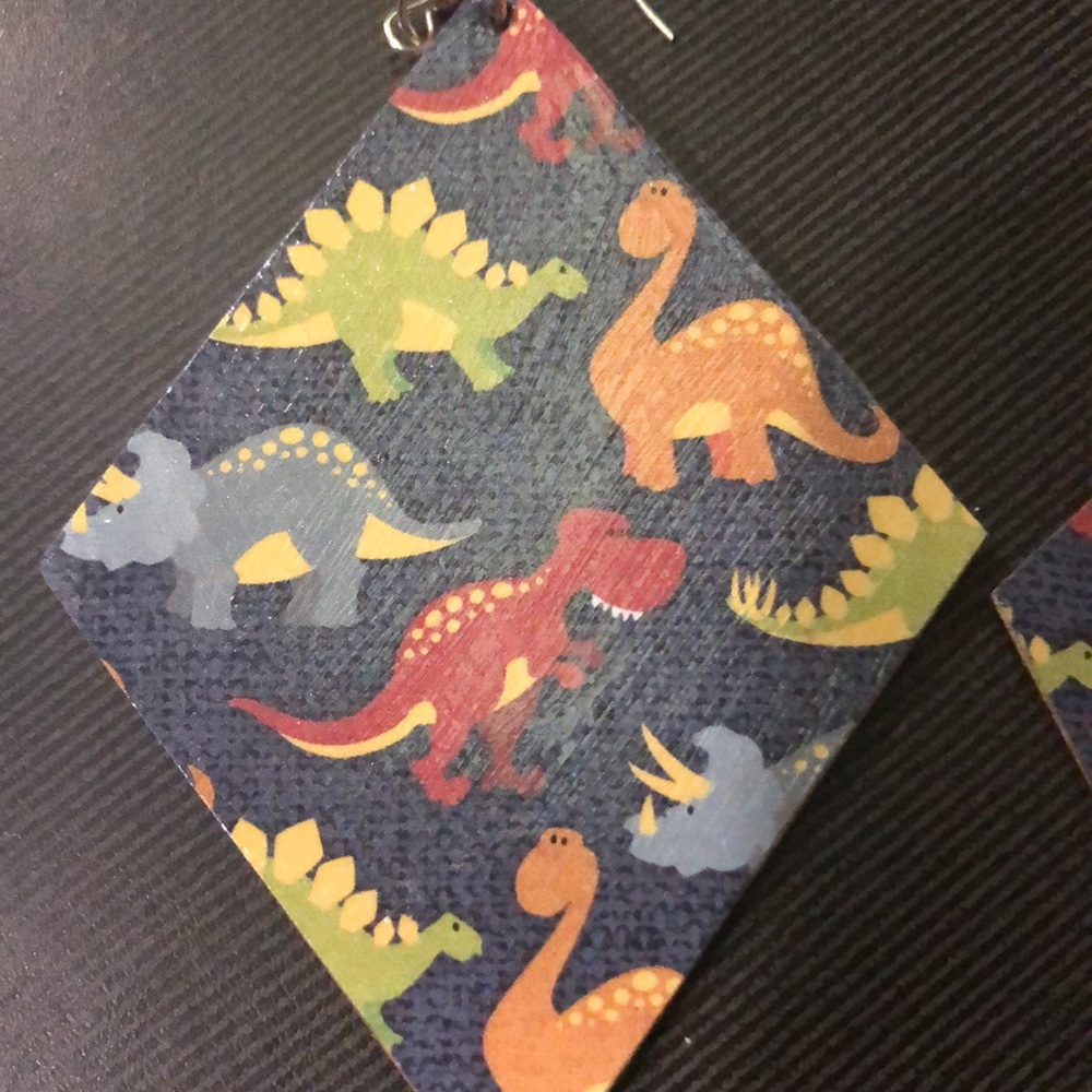 Dino dangles - Picture 2 of 4